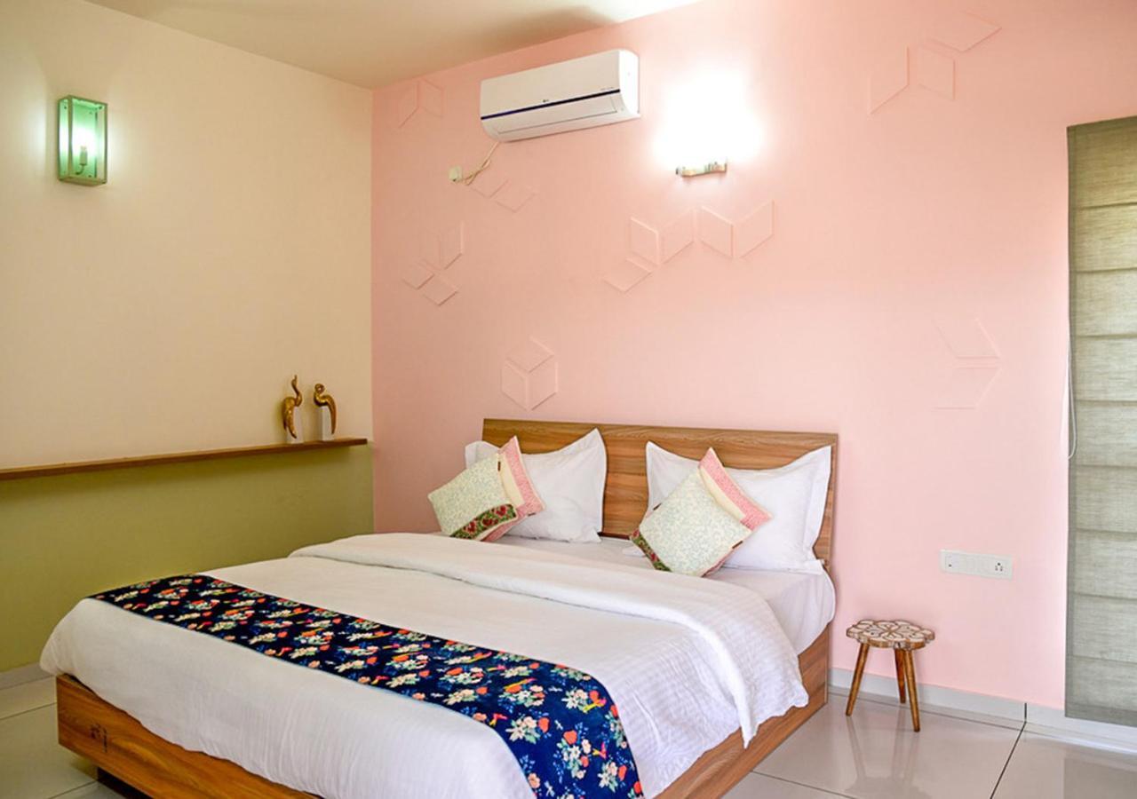 Agastya Villa By Veo - Part Of Stayvista بادامي المظهر الخارجي الصورة